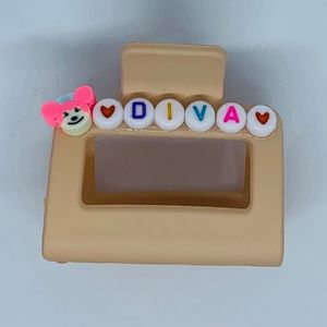 Medium Hair Clip